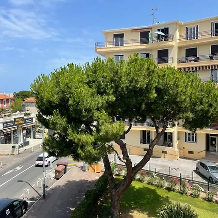 Forum Antibes Exterior photo